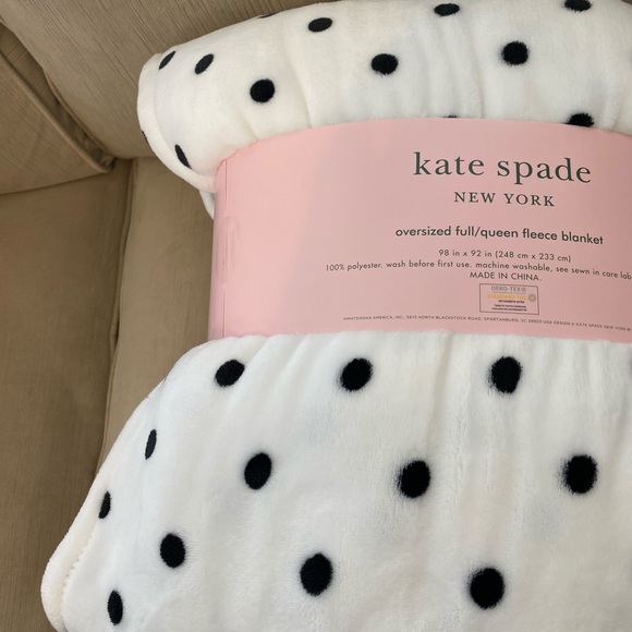 Kate spade queen blanket - Picture 3 of 3